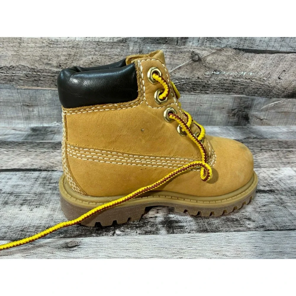 Timberland 12809M Kids Tan Suede Boots‎ Size 5 Toddler